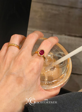 老钱风复古红色椭圆闪钻戒指女