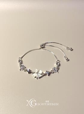 S925纯银爆闪四叶花手链女