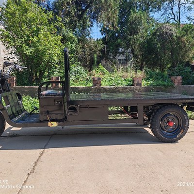 定制电动三轮车拉货平板运输车摆摊快递农用小吃车 共享单车调度