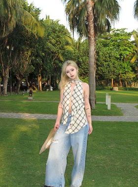 法式复古V领格纹挂脖背心2025夏季新款设计感露背无袖吊带上衣女