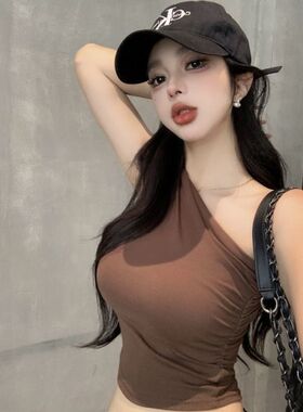 斜肩背心夏季辣妹2025新款性感露肩修身短款无袖上衣