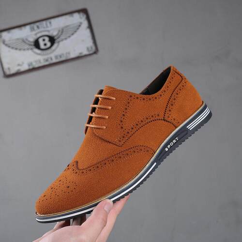 Big yards low help shoes British men