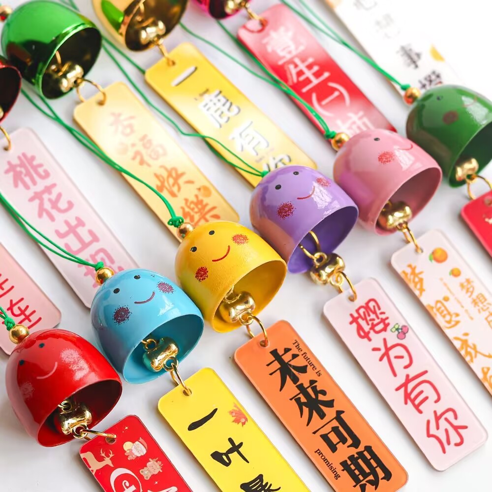 户外摆摊可爱卡通亚克力风铃挂饰