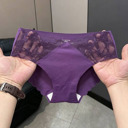 新款纯欲风丝滑冰丝内裤女超薄舒