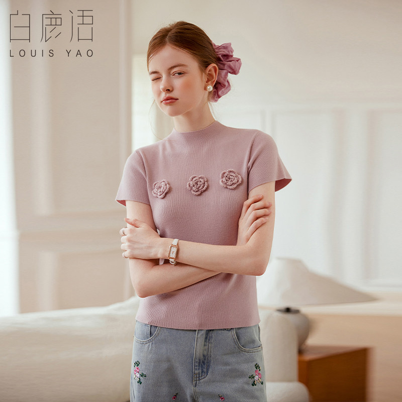 白鹿语立体花朵短袖针织衫