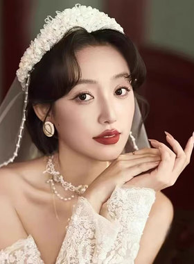 2026新款法式复古珍珠花朵头饰新娘婚纱礼服配饰高级感头纱发饰