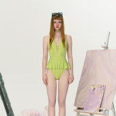 微风假日连体泳衣女性感时尚 泡温泉度假聚拢高级感遮肚显瘦泳装