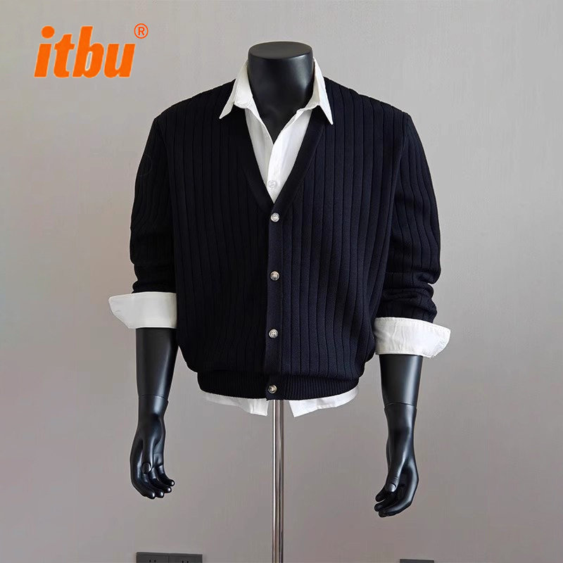 老钱风V领针织开衫外套男士2025新款春秋冬季高级感条纹毛衣男款