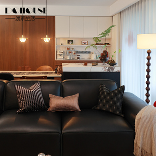 轻奢法式 几何菱格黑色割绒抱枕样板间客厅靠垫沙发方形靠包 风格