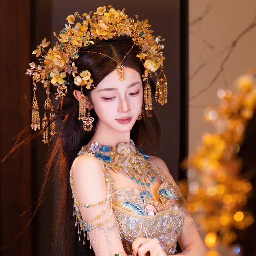中式头饰新娘国风结婚礼服原创梦幻造型汉服配饰奢华香槟金大凤冠