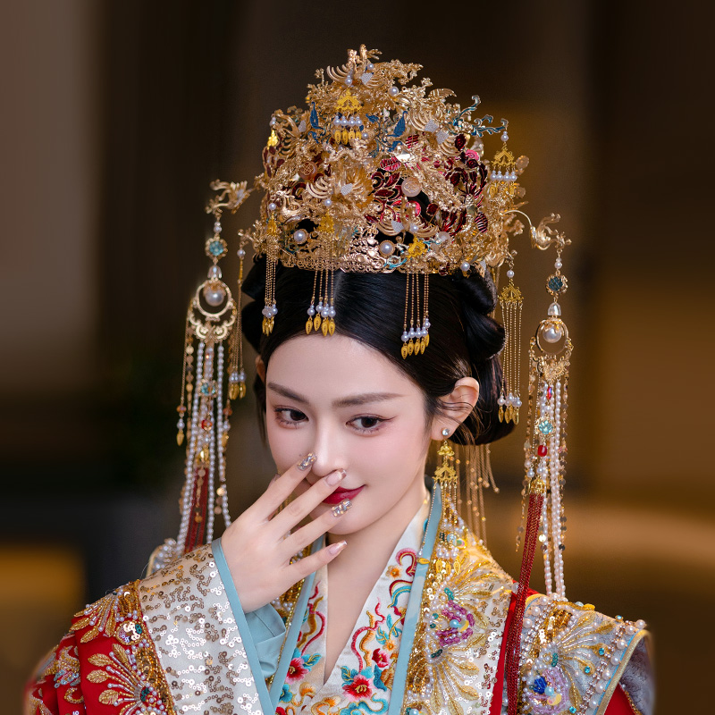 中式大凤冠新娘头饰大气流苏汉服婚礼古典造型古装华丽宫廷发饰品
