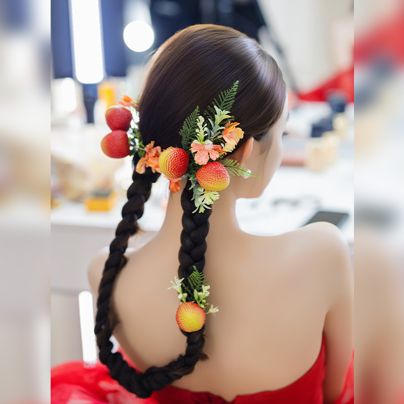 2025森系新娘头饰小众仿真水果荔枝花朵头饰婚礼写真时尚造型配饰