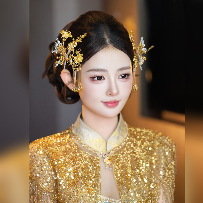 中式贵气感新娘头饰古典旗袍简约高级感大气金色系敬酒服晨袍配饰