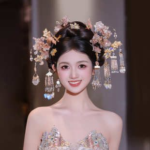 新娘甜美中式 高级结婚发饰 秀禾水晶流苏头饰宫廷蝴蝶减龄粉色古装