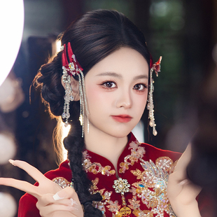 新娘国风轻奢头饰新中式蝴蝶流苏发夹敬酒服马面裙红色系复古配饰
