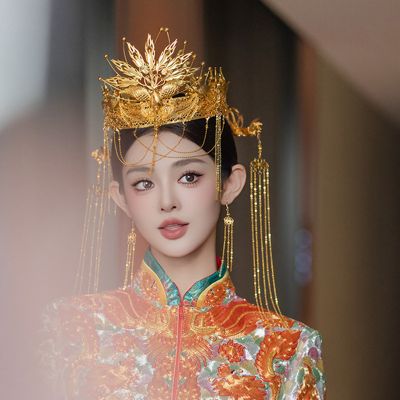 新中式新娘头饰金色流苏额链凤冠高级感结婚富贵凤凰龙凤褂发饰品