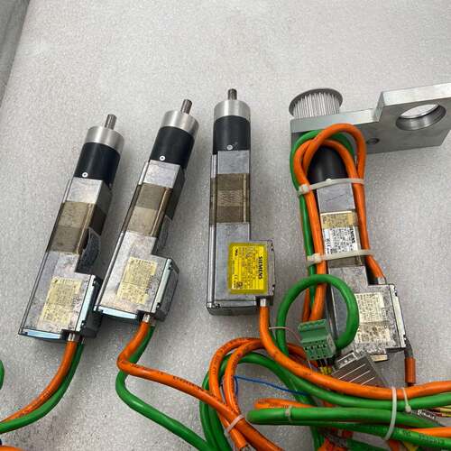 议价西门子伺服电机1FK7015-5AF01-7SV0-Z可维修翻新