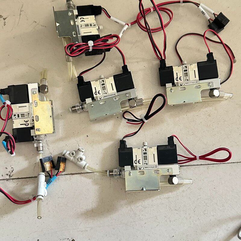 议价-空发生器工业连接器，带线缆，九成新无磕碰。功能完-可维修