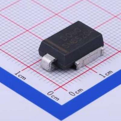 SM8S20A 静电和浪涌保护(TVS/ESD) TVS 20V截止 204A峰值脉冲 DO-