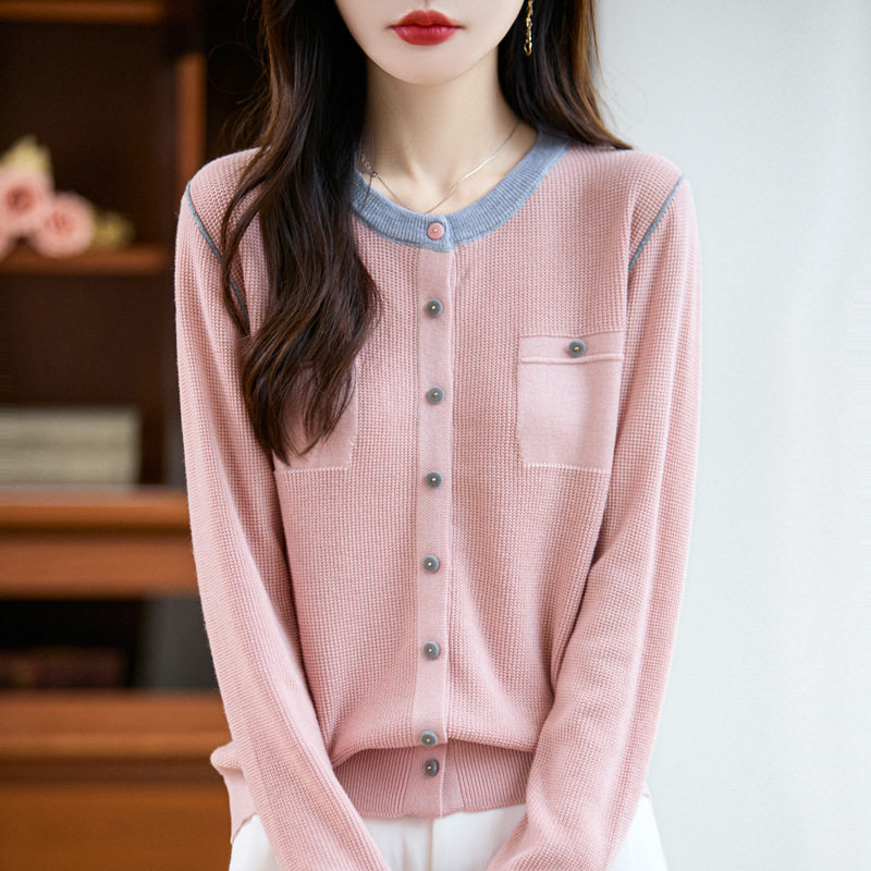 早秋薄款长袖针织开衫外套女2025秋冬新款宽松精纺羊毛百搭毛衣