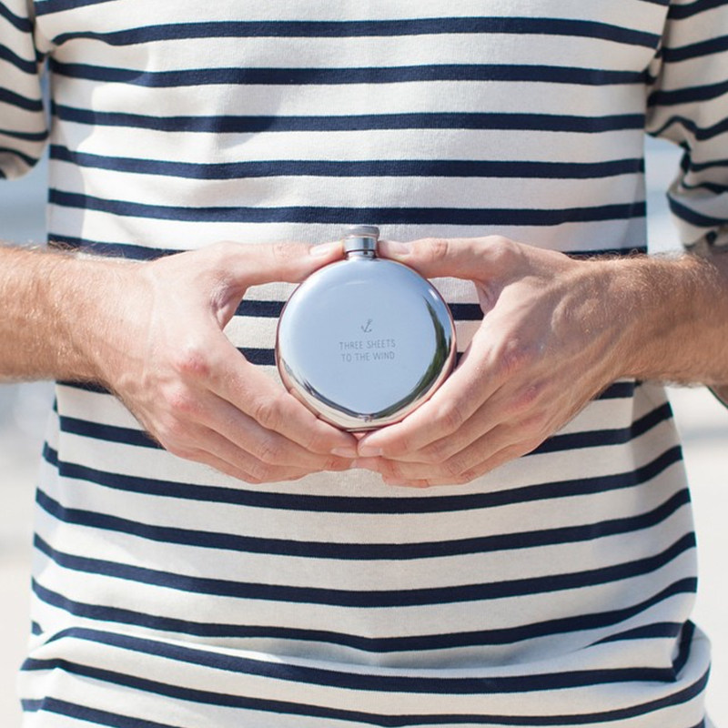 物舍×izola随身小酒壶3两150ml圆形洋酒瓶威士忌不锈钢复古礼物