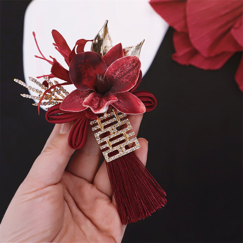 新中式高档酒红色结婚胸花新郎新娘婚礼襟花伴郎伴娘喜字流苏胸针