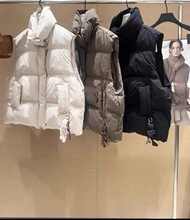 深圳南油新款2025冬季款设计师品牌立领背心马夹羽绒服外套女