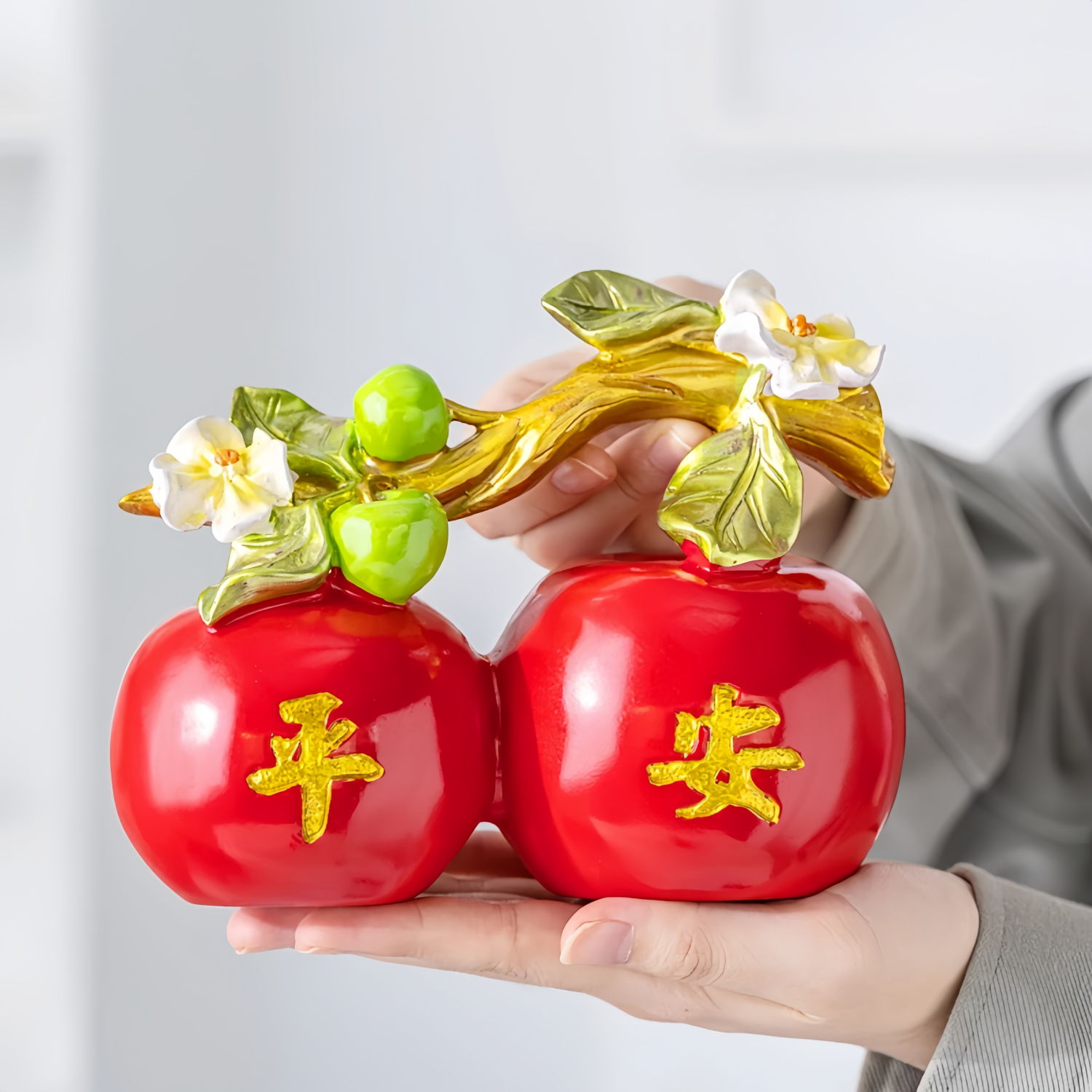 点睛之笔！客厅福禄平安苹果饰