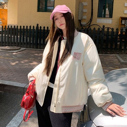 芯依梦聚酯纤维短款通勤宽松