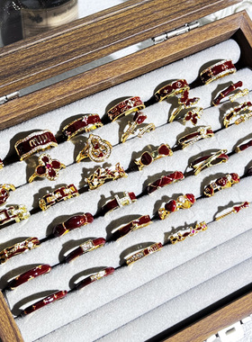 2026新款热卖复古安可拉红色集合戒指女小众设计感轻奢高级感指环