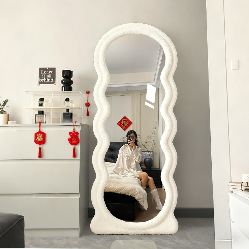 全身镜家用落地镜网红波浪试衣镜ins奶油风女生卧室异形穿衣镜子