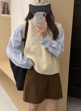 2025超火马甲坎肩小众菱格针织马甲背心女春秋外搭宽松慵懒风大码