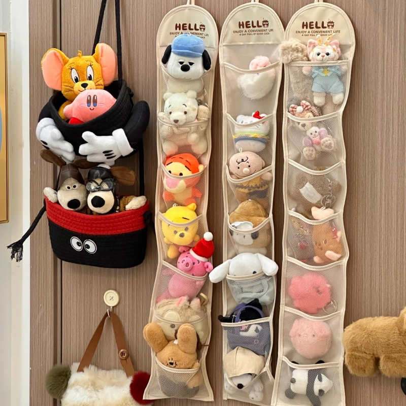 娃娃收纳神器门后毛绒公仔收纳挂袋墙上棉花娃娃分格收纳展示袋