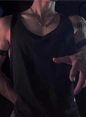 男士黑色臂环可调节朋克皮革衬衫体育生护臂绑带手环胳膊配饰袖箍