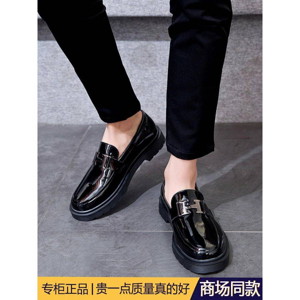 高端豆豆鞋男真皮2025新款滑上透气夏季漆皮小皮鞋面包男鞋新潮