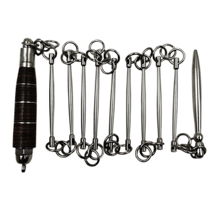 九节鞭不锈钢传统武术训练鞭表演鞭可定做尺寸牛皮手柄万向轴