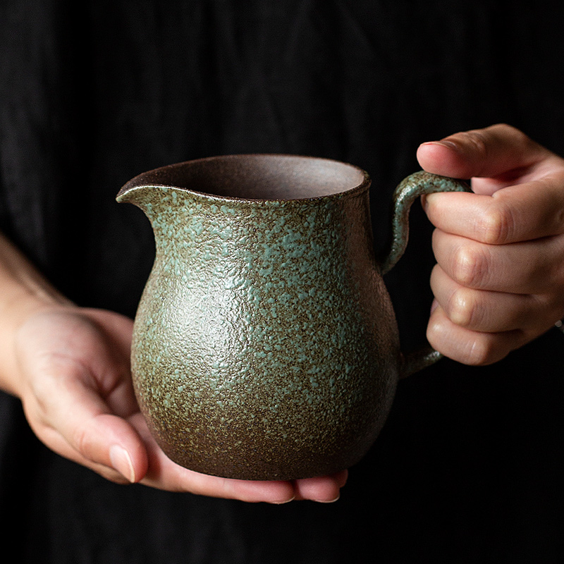 碌心复古粗陶大容量公道杯分茶器