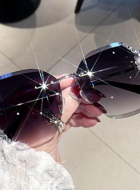 太阳眼镜镶钻墨镜女高级感ins显脸小无框防紫外线眼镜2024年新款