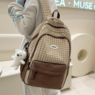 书包女初中生高颜值高中生小学生双肩包大学生格子大容量轻便背包