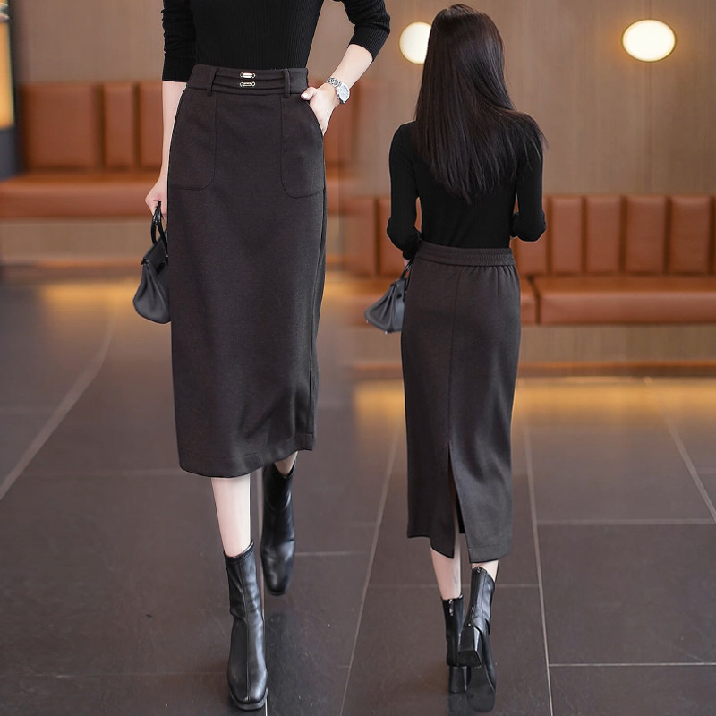 咖色毛呢半身裙女冬季2026新款高腰宽松直筒小个子包臀半裙秋冬款