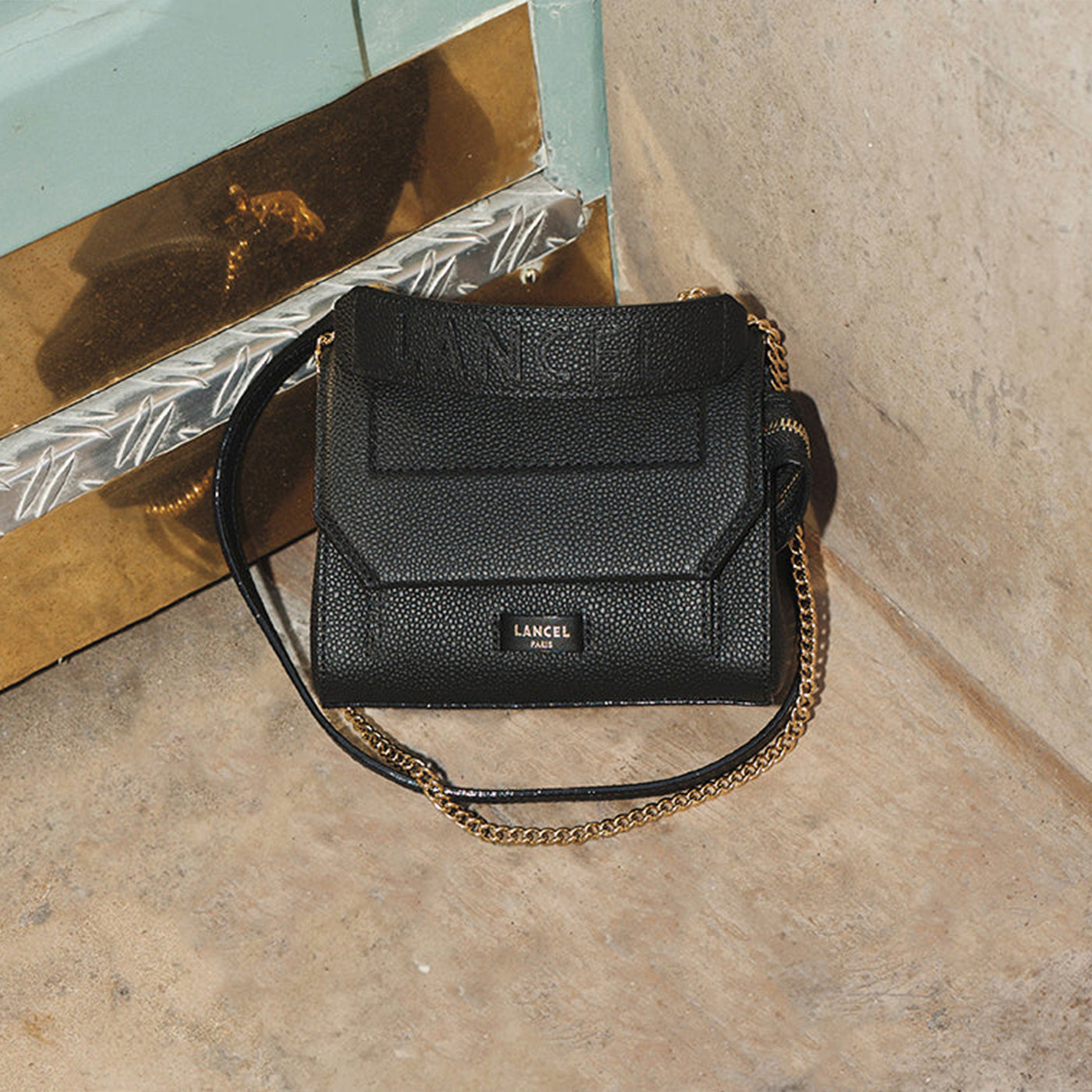 LANCEL/兰姿 Ninon中号链条包 粒面牛皮小方包单肩包斜挎包荔枝皮