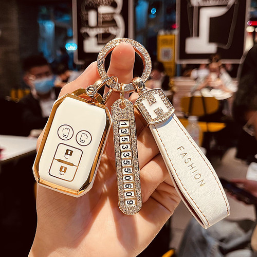 汽车TPU铃木钥匙保护壳