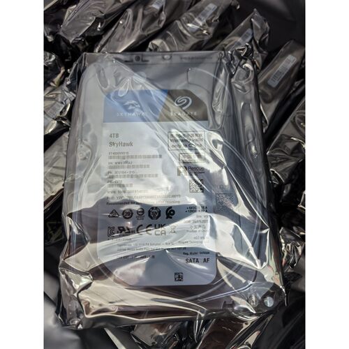 ST4000VX015 4T SATA 4tb监控安防台式机械硬盘256MB