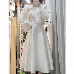 韩系千金感套装女春季高级感收腰显瘦吊带连衣裙重工短款长袖外套