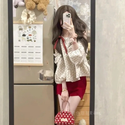 纯欲风甜美波点长袖衬衫高腰短裤