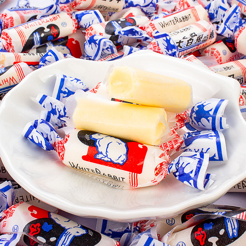 大白兔奶糖话梅糖散装批发袋装喜糖80后怀旧零食节日网红糖果