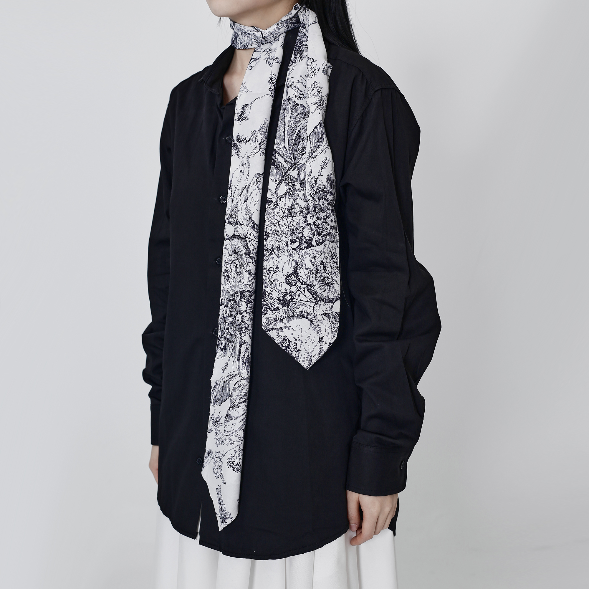 法式复古黑白长条飘带饰衬衫配饰