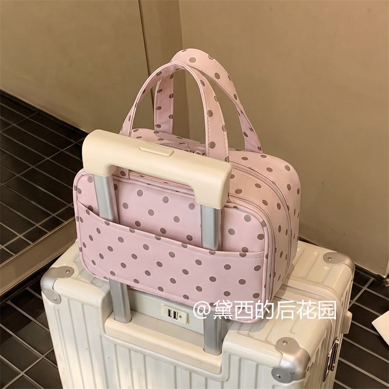 化妆包行李箱可挂2026新