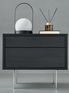 意式极简黑色橡木床头柜现代简约丹麦设计师高脚床边柜卧室储物柜