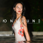 NuJune泳衣女连体温泉潜水露背高级游泳馆专用带胸垫ins风仙女范